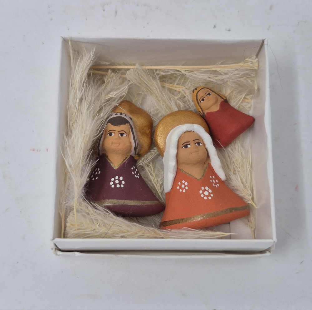 Handcrafted Clay? Tiny Nativity Figurines Set